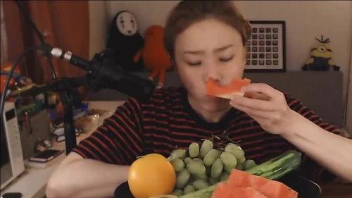 王姐吃瓜,揭秘娱乐圈幕后故事  第1张