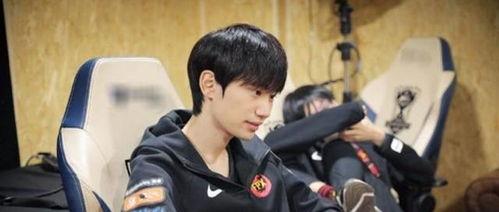 doinb吃自己的瓜 第2张 doinb吃自己的瓜 第2张